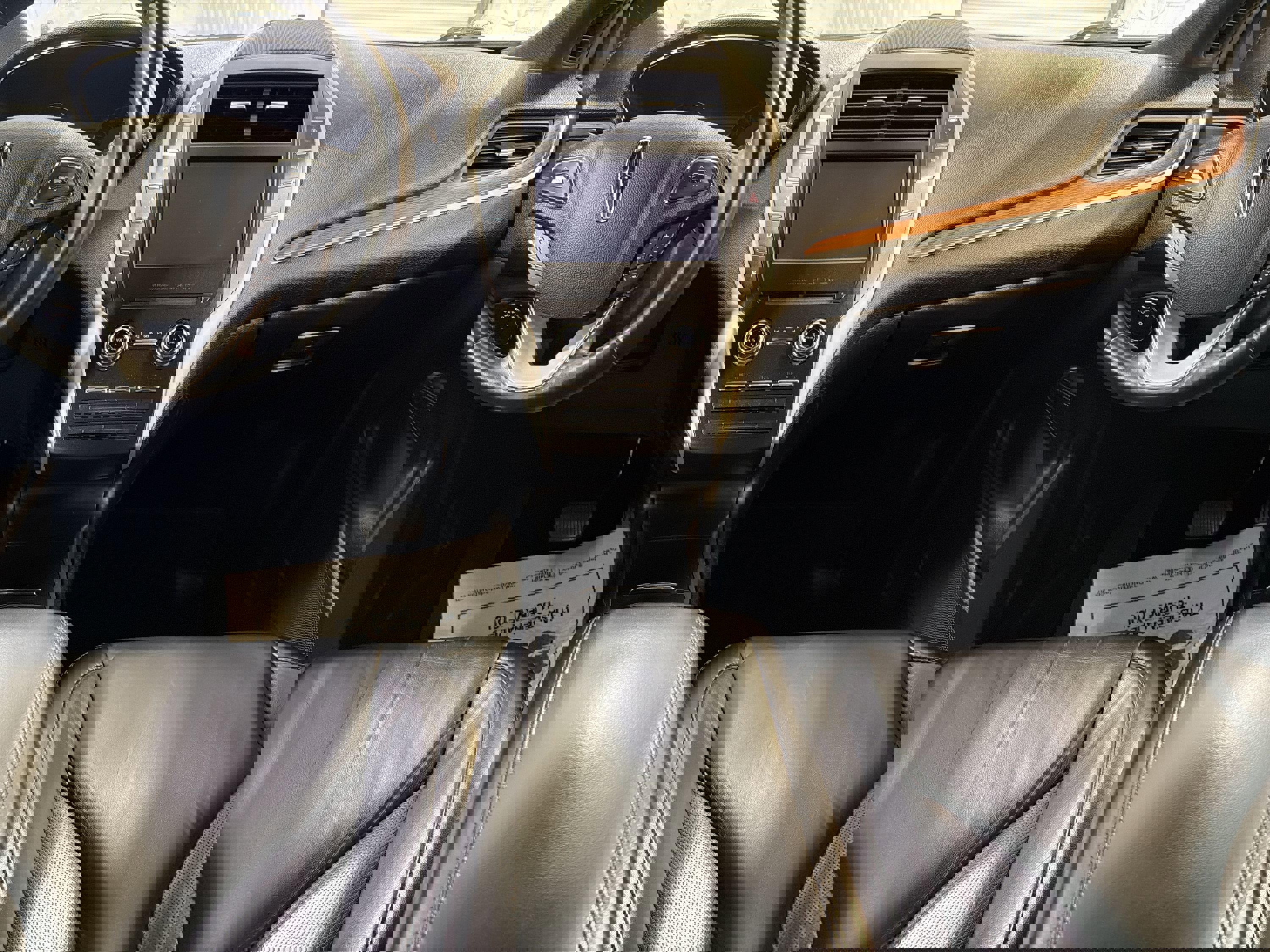 Used 2018 Lincoln MKC Select w/ Select Plus Package image 22