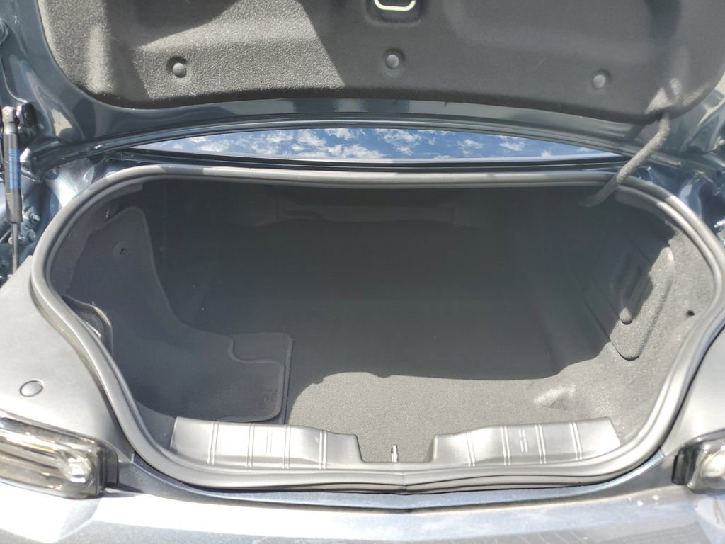 Used 2021 Chevrolet Camaro SS image 9