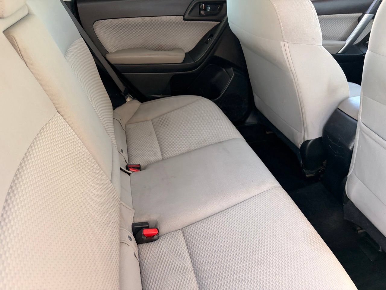 Used 2018 Subaru Forester 2.5i Premium w/ All-Weather Package AWD/4WD image 15