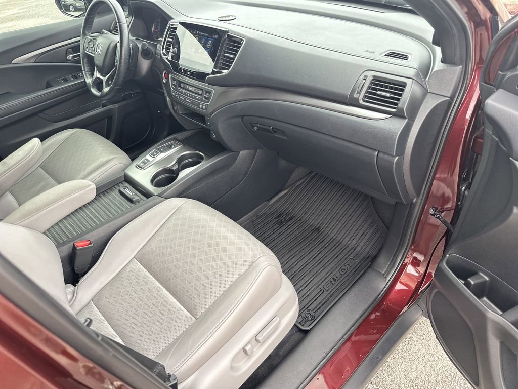 Used 2020 Honda Passport EX-L image 37