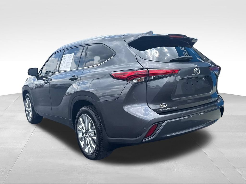 Used 2020 Toyota Highlander Limited AWD/4WD image 7