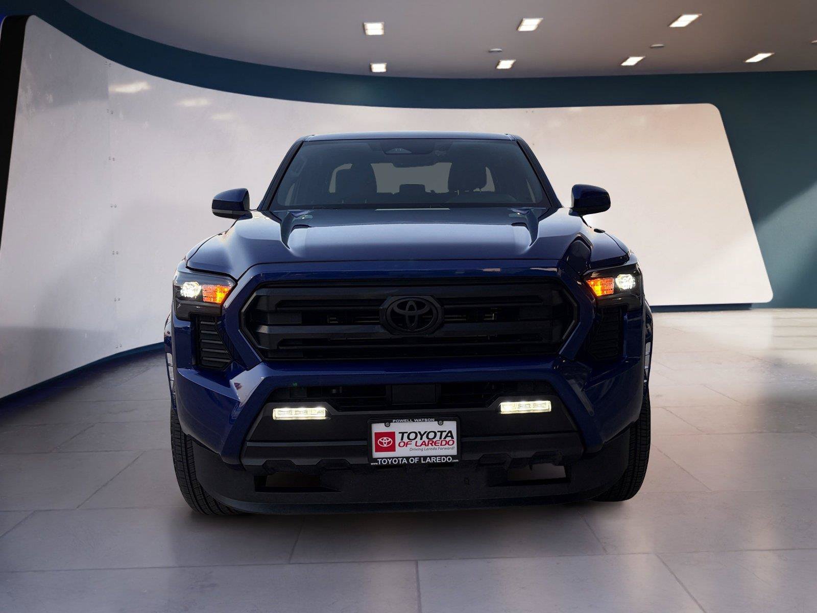 Used 2025 Toyota Tacoma SR5 RWD image 8
