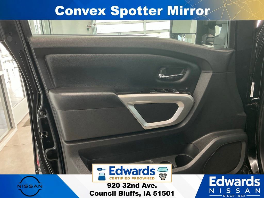Used 2021 Nissan Titan SV w/ SV Convenience Package AWD/4WD image 23