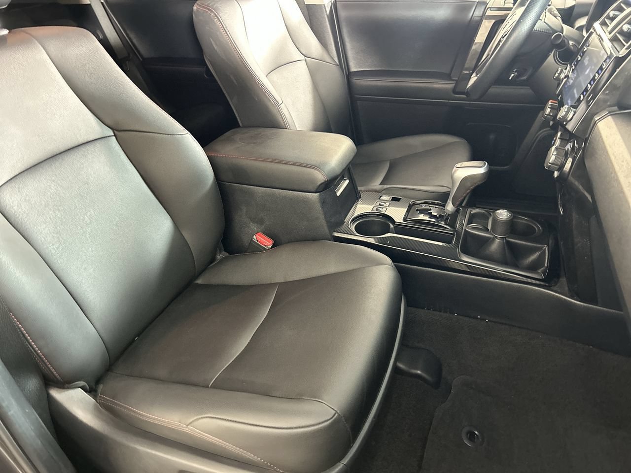 Used 2021 Toyota 4Runner TRD Off-Road Premium w/ Moonroof Package AWD/4WD image 27