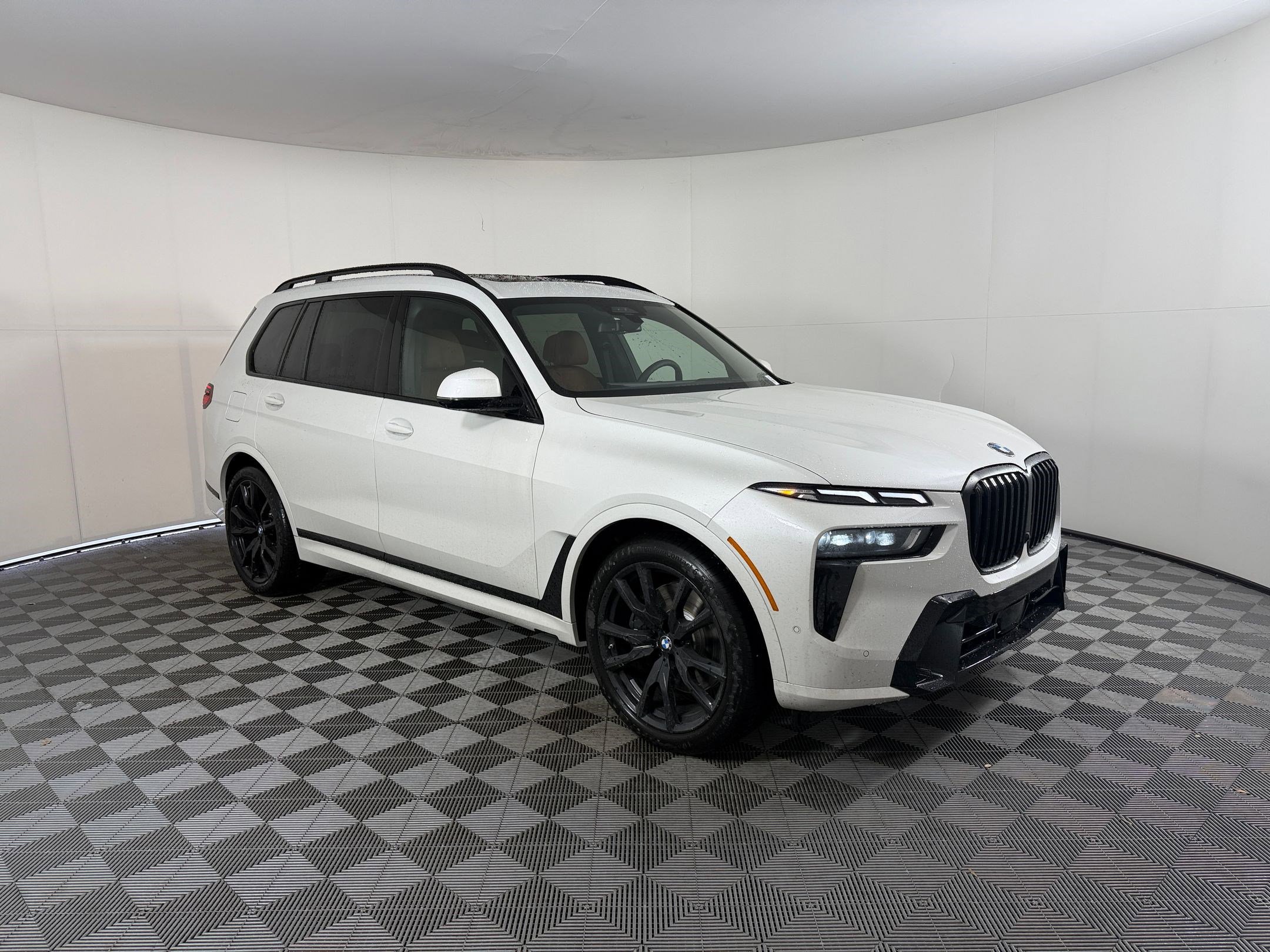New 2027 BMW X7 xDrive40i w/ Executive Package AWD/4WD image 7