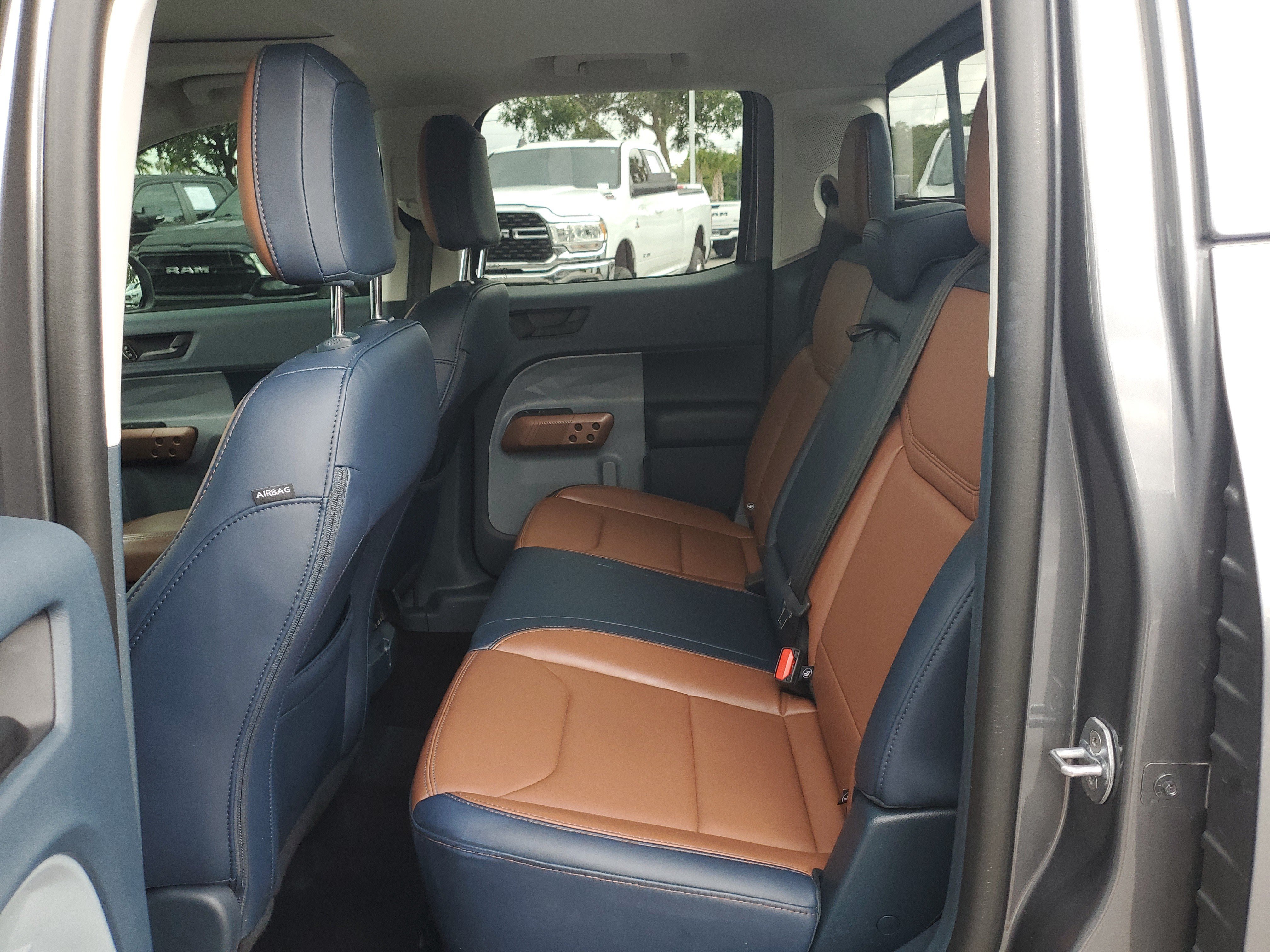 Used 2024 Ford Maverick Lariat w/ 4K Tow Package AWD/4WD image 8
