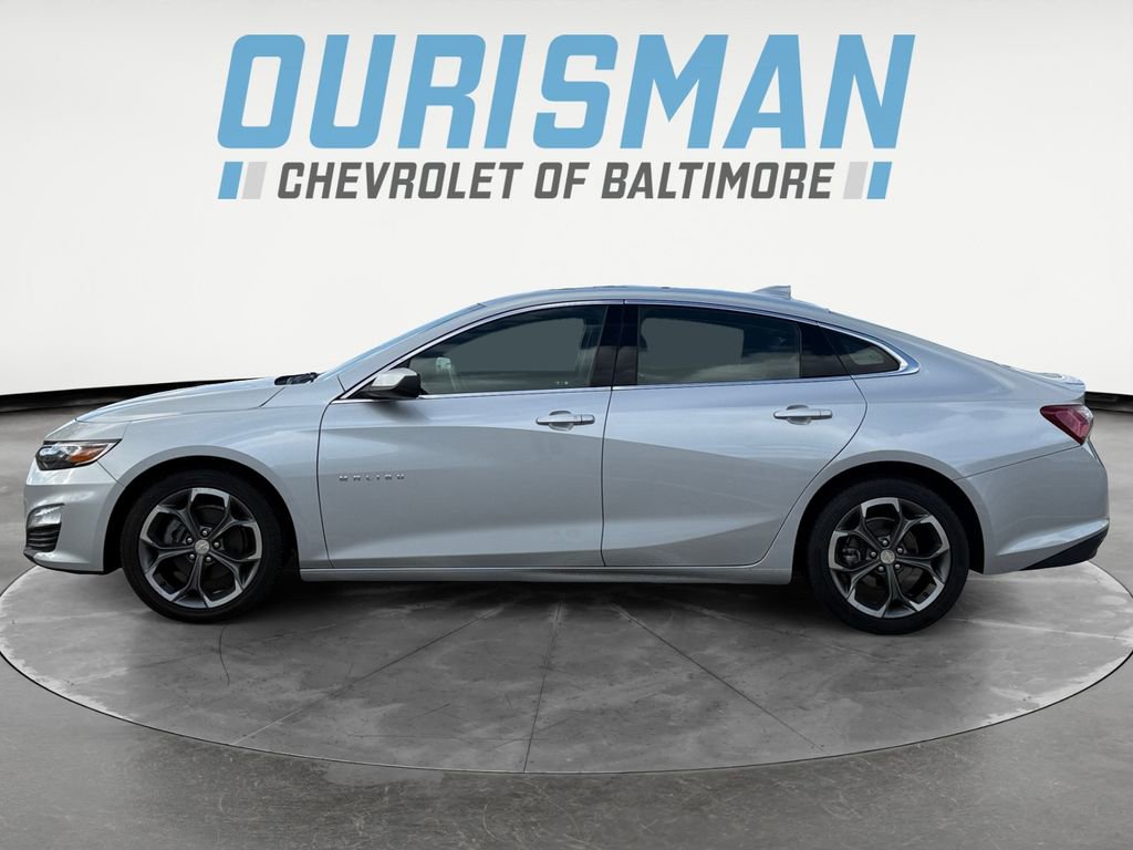 Used 2022 Chevrolet Malibu LT image 3
