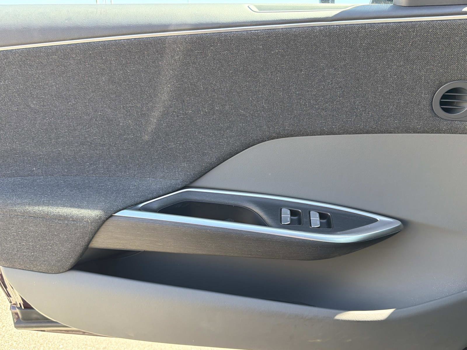 Used 2024 Lucid Air Touring image 16