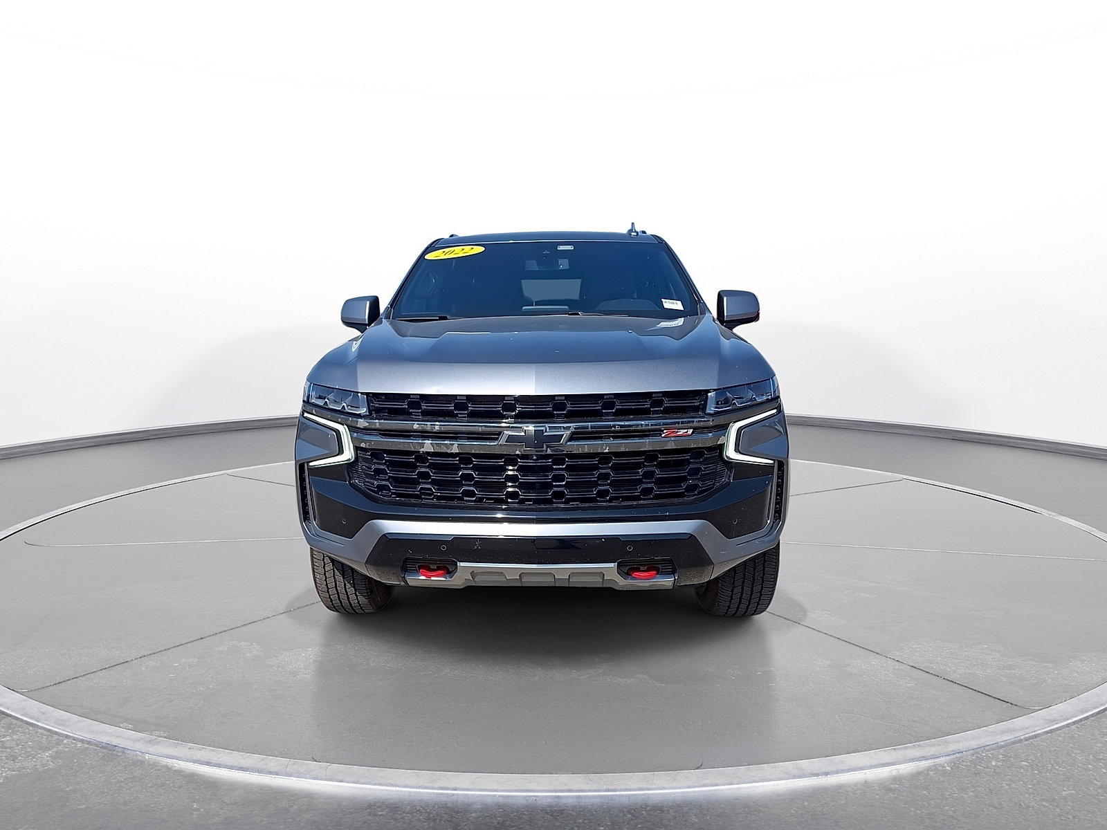 Used 2022 Chevrolet Suburban Z71 w/ Luxury Package AWD/4WD image 3