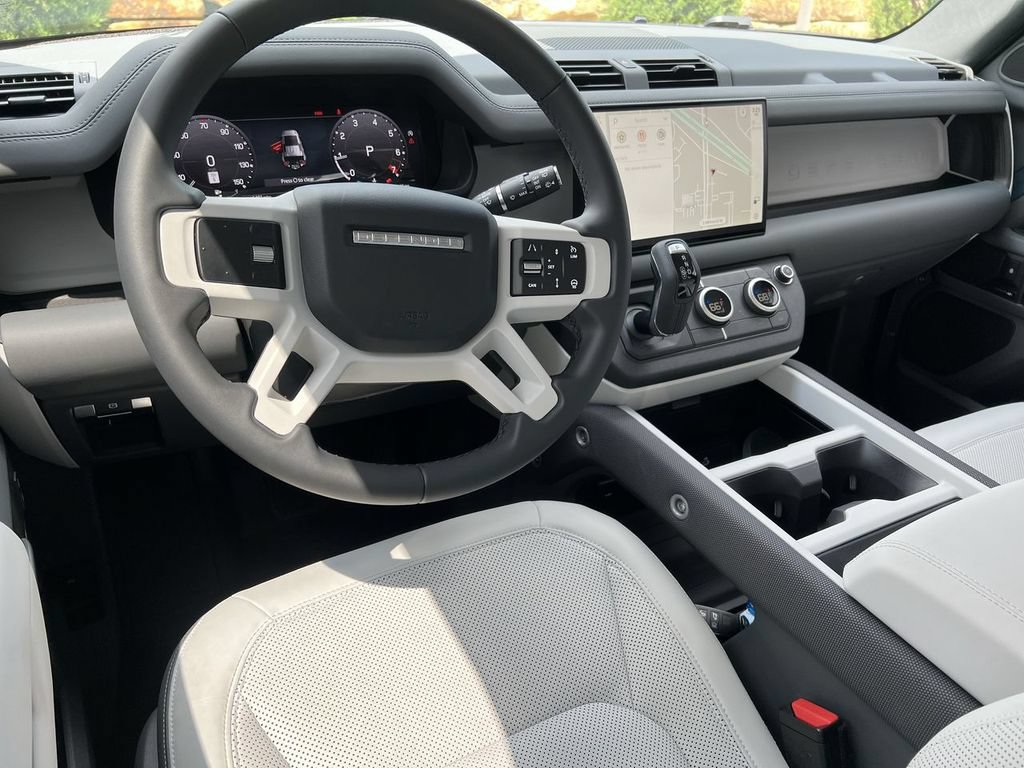 Certified 2025 Land Rover Defender 110 S AWD/4WD image 13