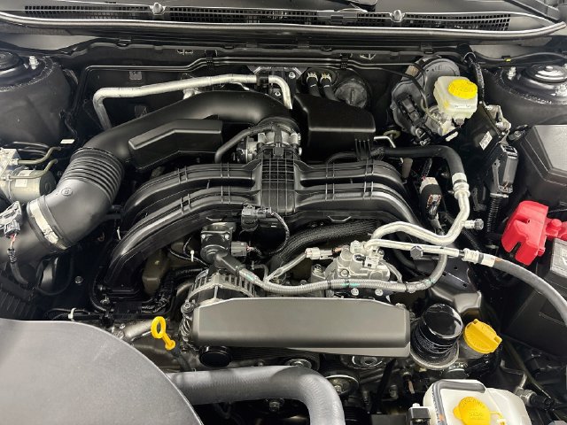 Certified 2025 Subaru Outback Premium AWD/4WD image 33