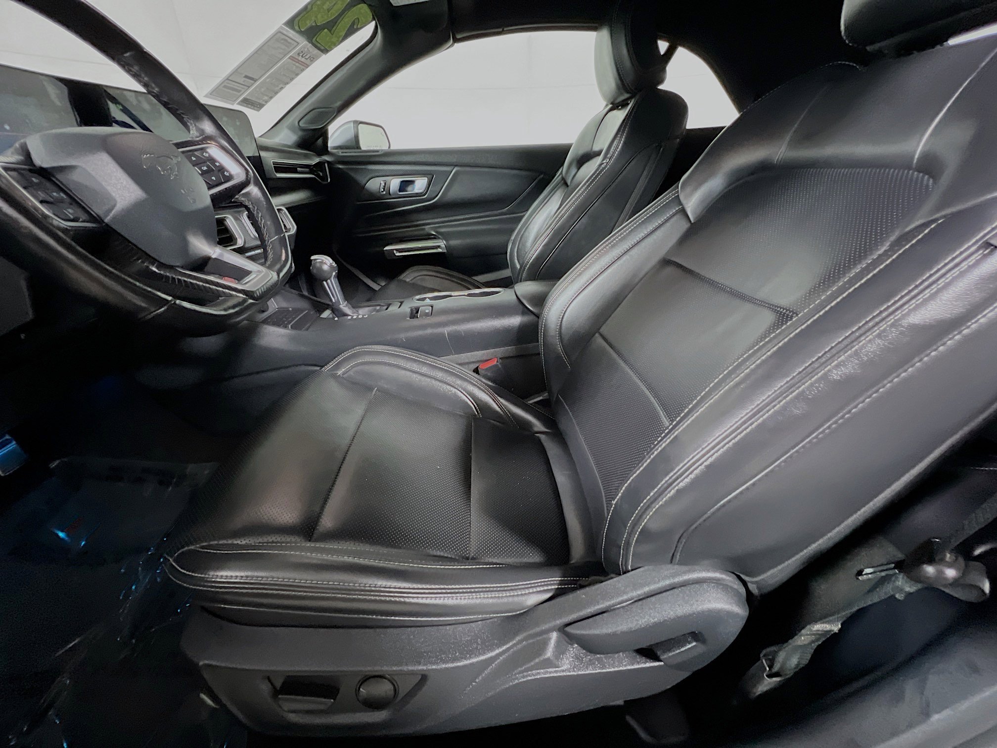 Used 2024 Ford Mustang Premium image 15