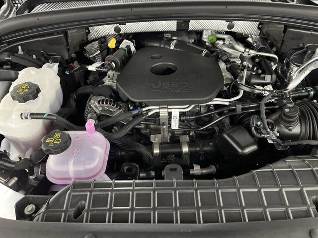 New 2026 Jeep Grand Cherokee Altitude image 37