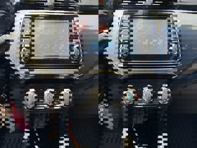 Used 2023 Nissan Versa S w/ S Plus Package image 24