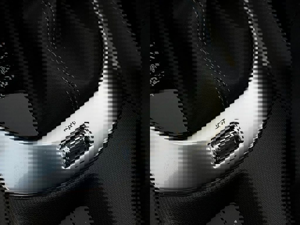 New 2025 MAZDA MX-5 Miata RF Grand Touring image 32