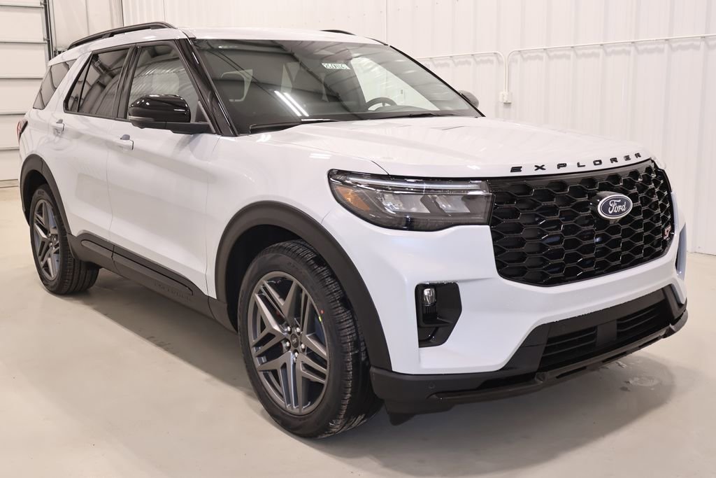 New 2026 Ford Explorer ST image 2