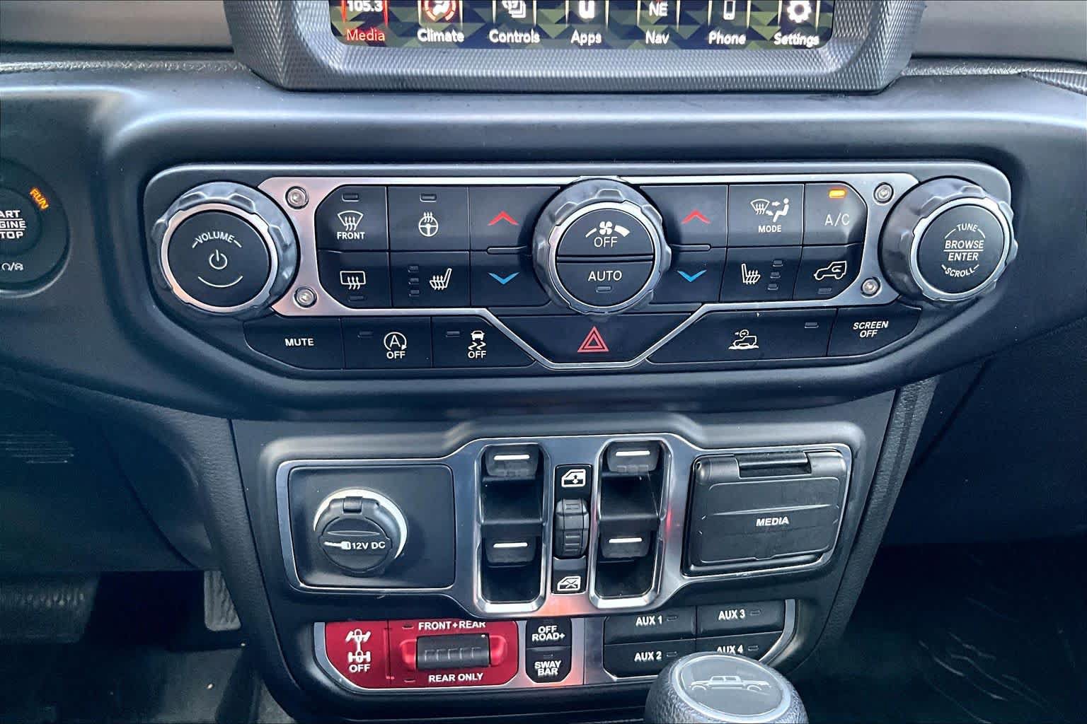 Used 2021 Jeep Gladiator Rubicon AWD/4WD image 32