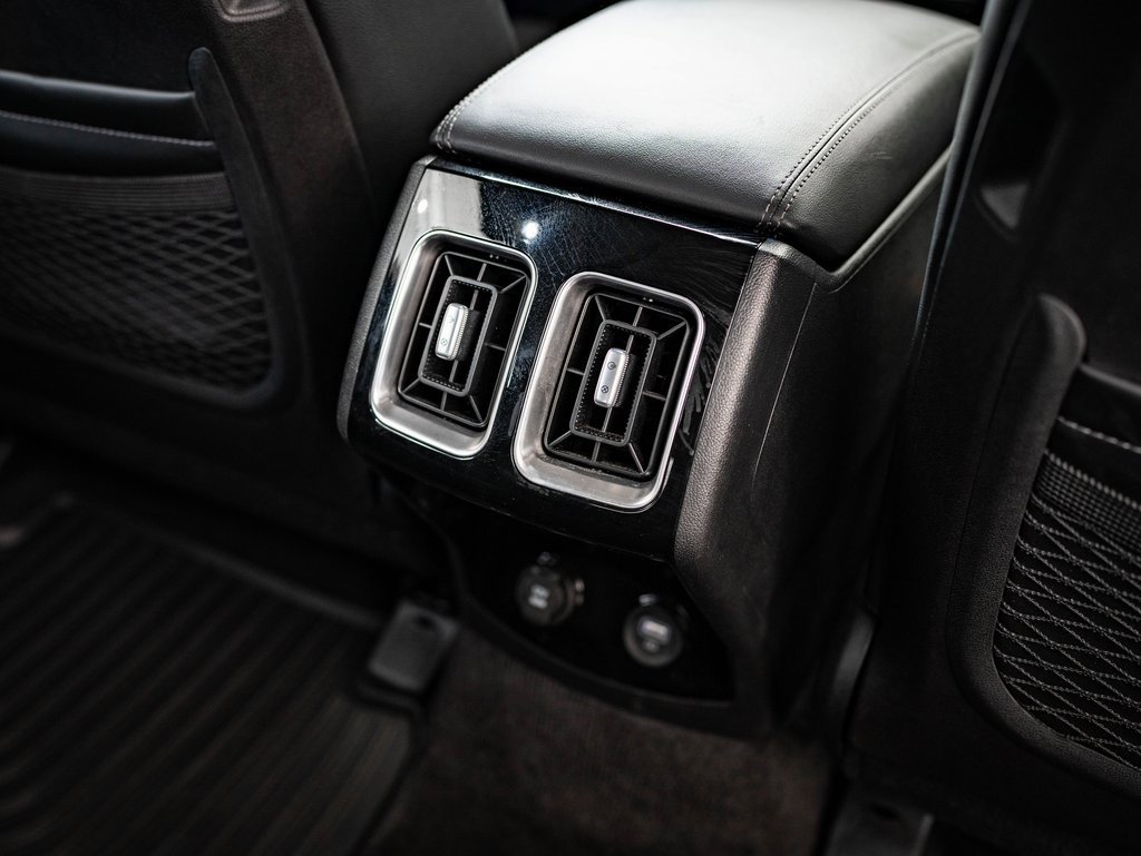 Used 2021 Kia Sorento SX Prestige image 39