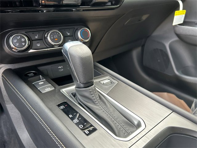 New 2025 Nissan Kicks SV w/ SV Premium Package image 18