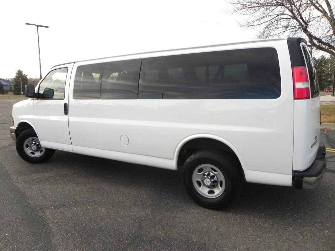 Used 2017 Chevrolet Express 3500 LT w/ LT Preferred Equipment Group image 2