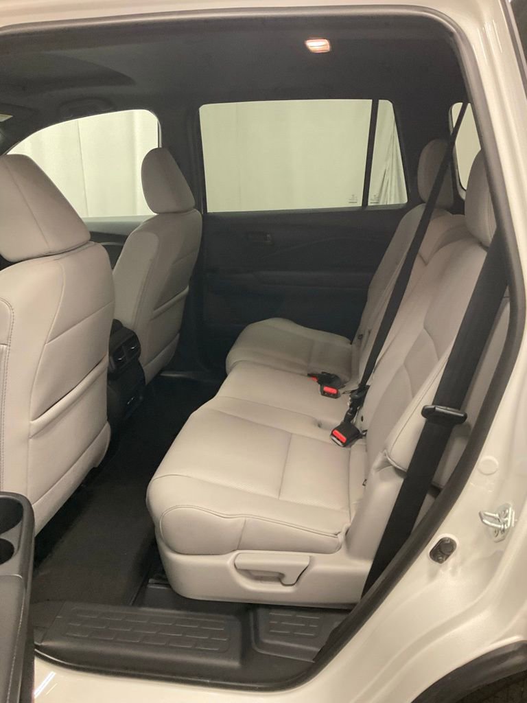 Used 2024 Honda Passport EX-L image 31