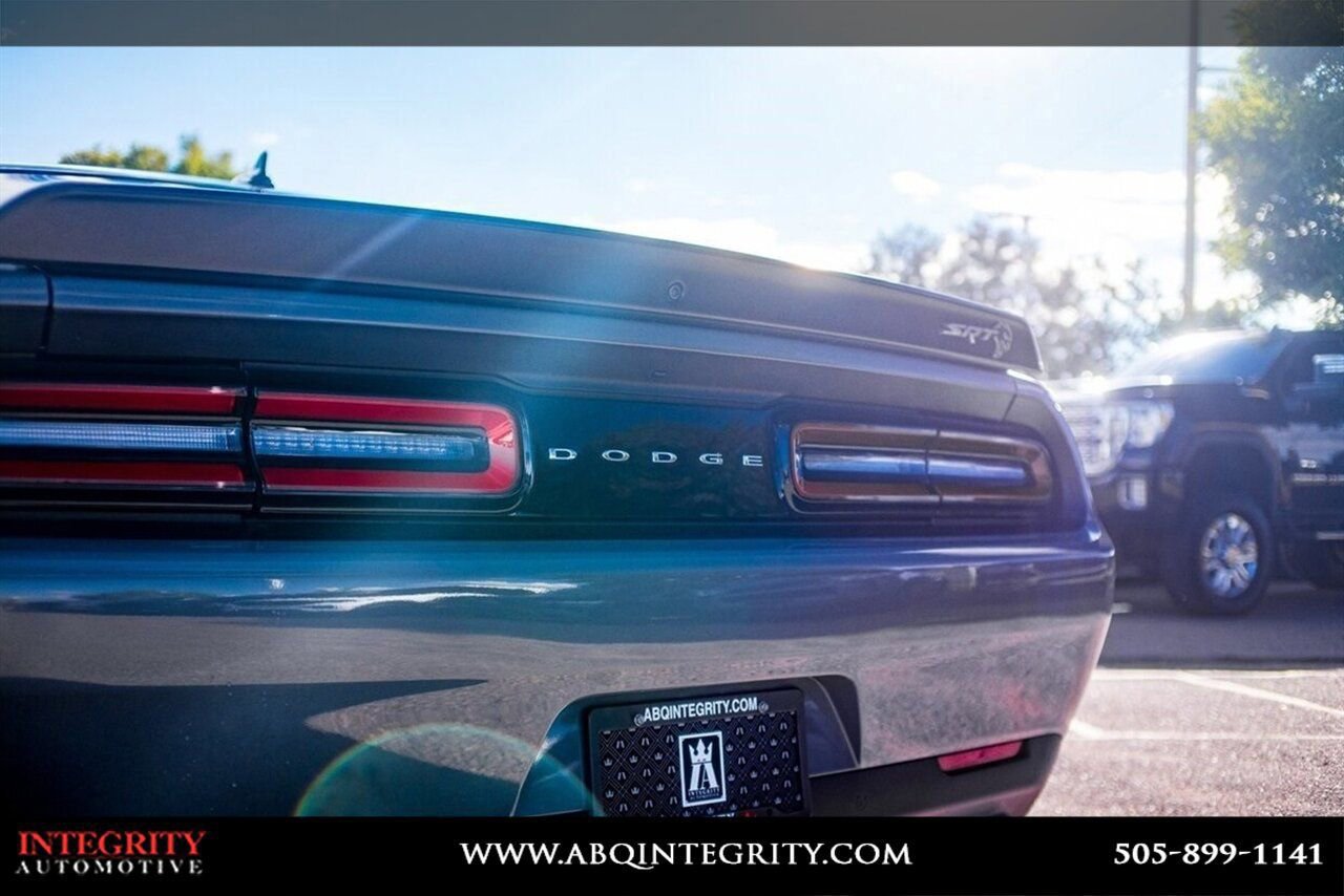 Used 2023 Dodge Challenger SRT Hellcat RWD image 10