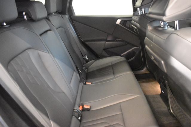 Used 2025 BMW X3 xDrive30i AWD/4WD image 17