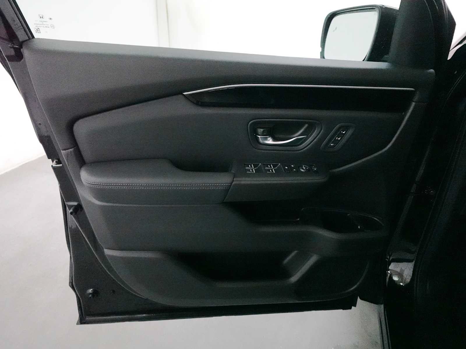 Used 2024 Honda Pilot EX-L image 10
