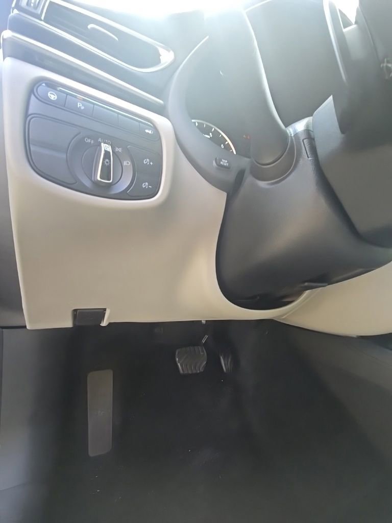 Used 2023 INFINITI QX50 Luxe image 15