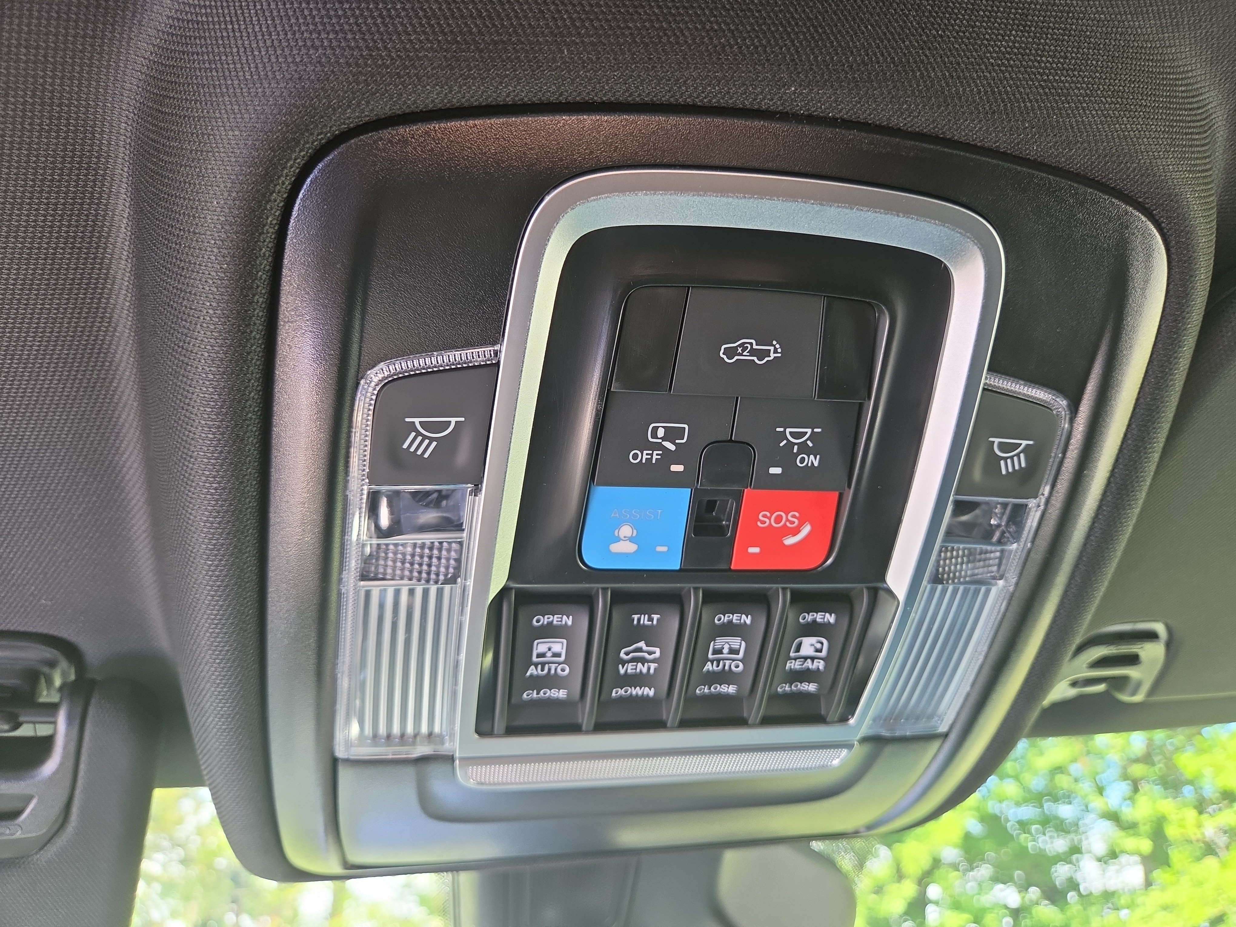 New 2027 RAM 1500 Rebel w/ Rebel Level 2 Equipment Group AWD/4WD image 9