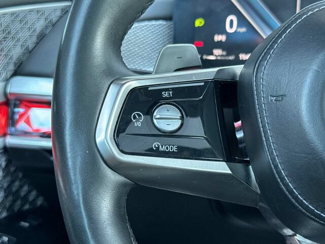 Used 2023 BMW 760i xDrive w/ Executive Package AWD/4WD image 28