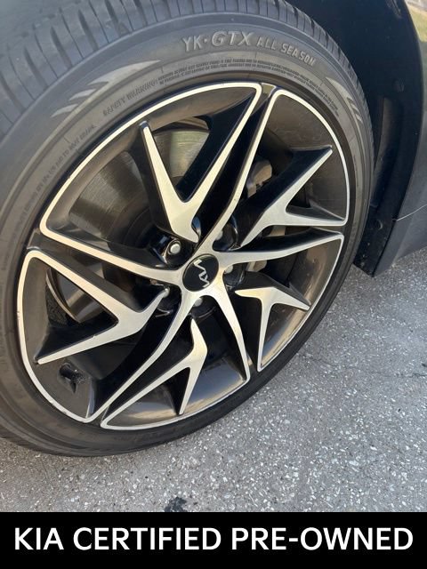 Used 2022 Kia Stinger GT-Line RWD image 8
