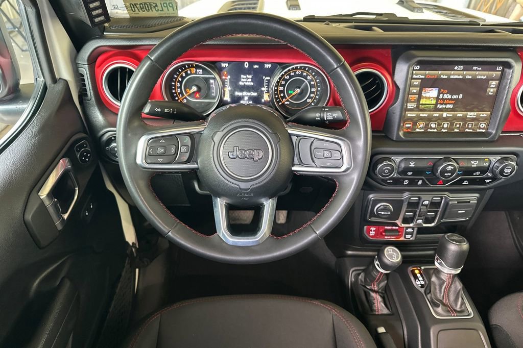Used 2023 Jeep Gladiator Rubicon AWD/4WD image 14