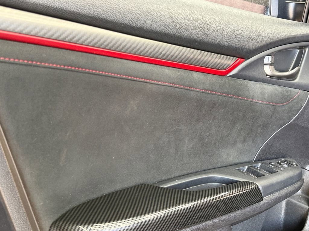 Used 2017 Honda Civic Type R image 19