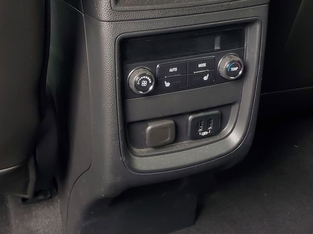 Used 2017 Buick Envision Essence FWD image 28