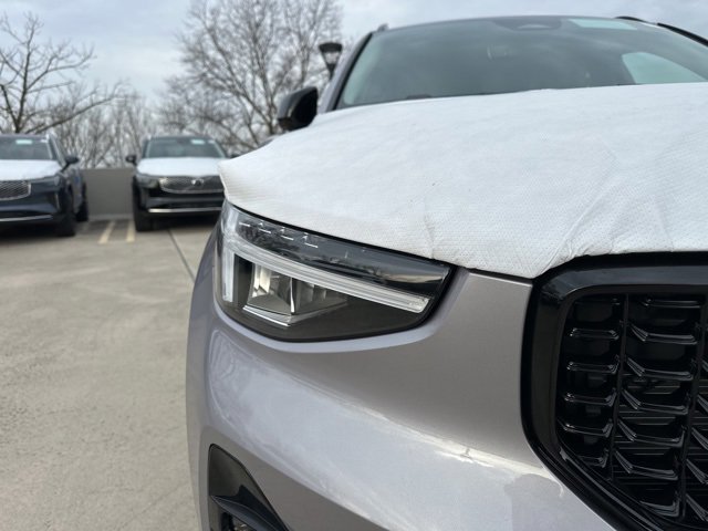 New 2026 Volvo XC40 B5 Plus w/ Protection Package Premier image 10