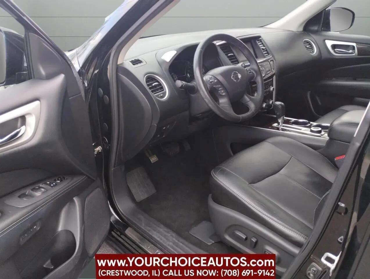 Used 2013 Nissan Pathfinder SL image 24