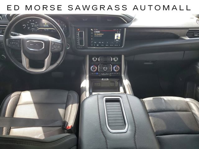 Used 2022 GMC Yukon XL Denali image 15