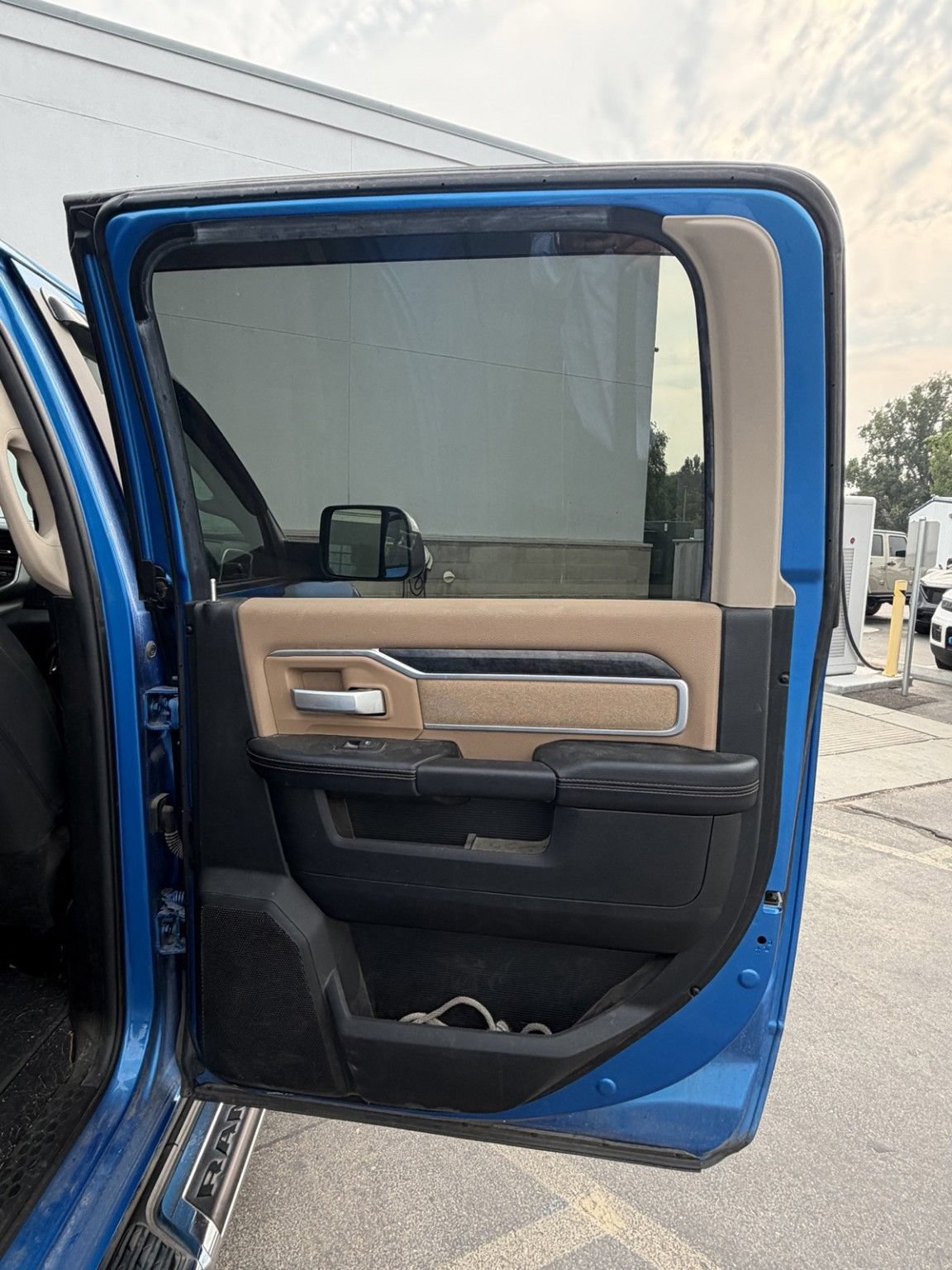 Used 2021 RAM 3500 Big Horn AWD/4WD image 20
