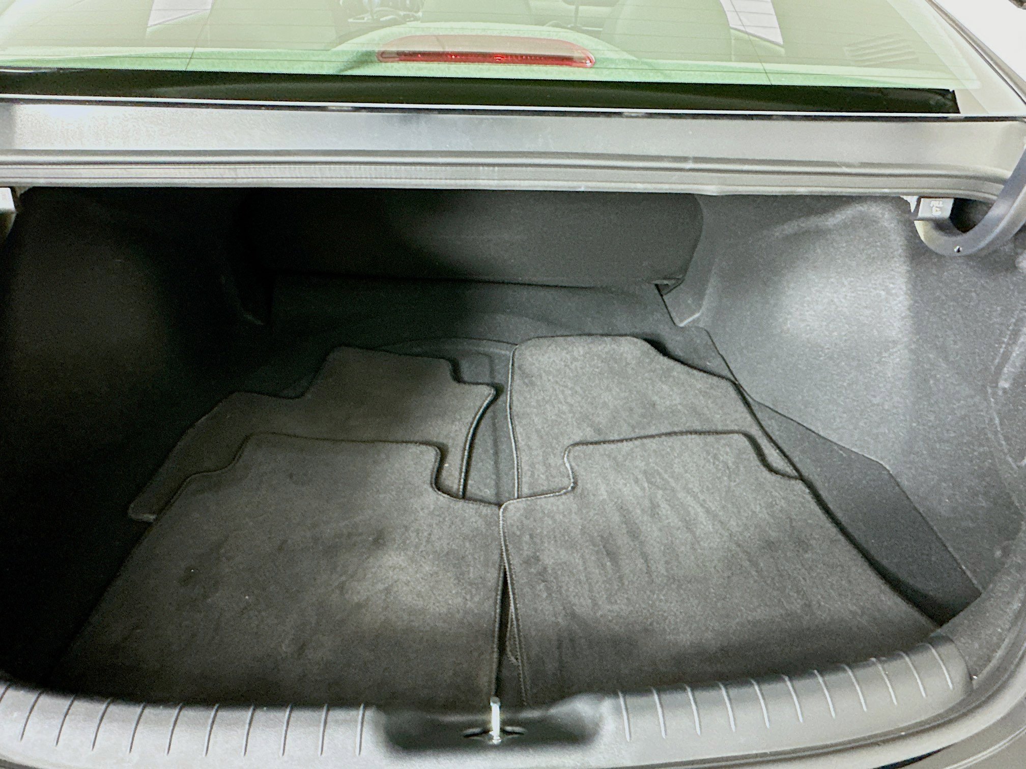 Used 2024 Hyundai Elantra SEL image 31