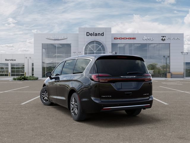 New 2027 Chrysler Pacifica Limited FWD image 4