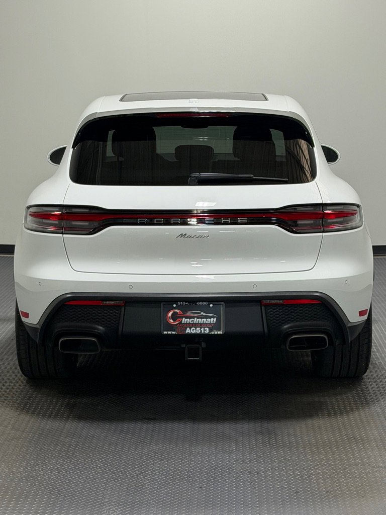 Used 2023 Porsche Macan AWD/4WD image 6
