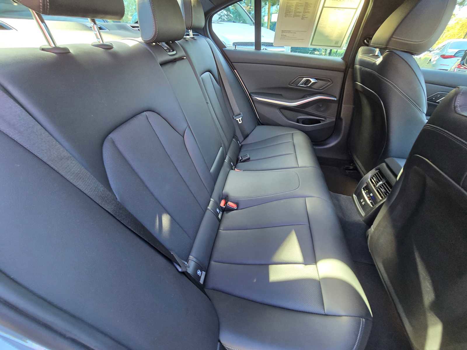 Used 2024 BMW 330i Sedan image 14