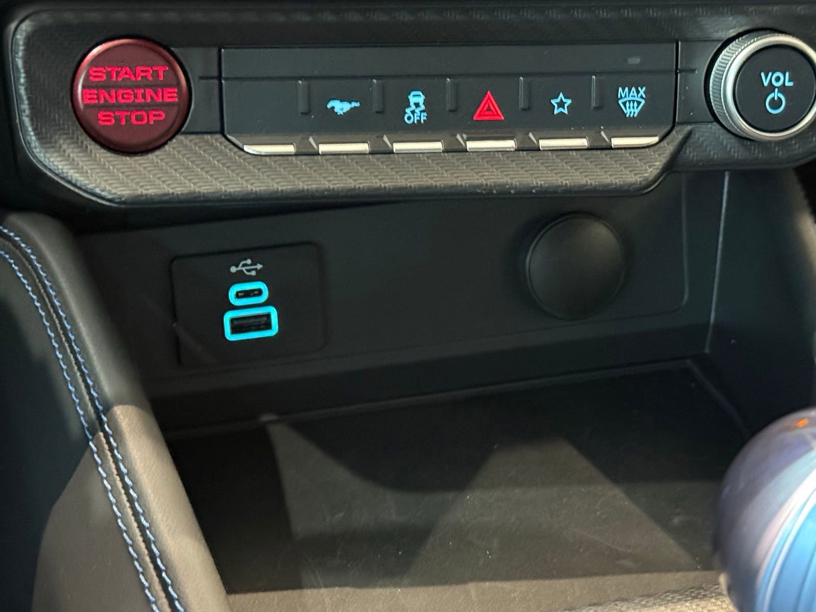 New 2026 Ford Mustang Dark Horse RWD image 27