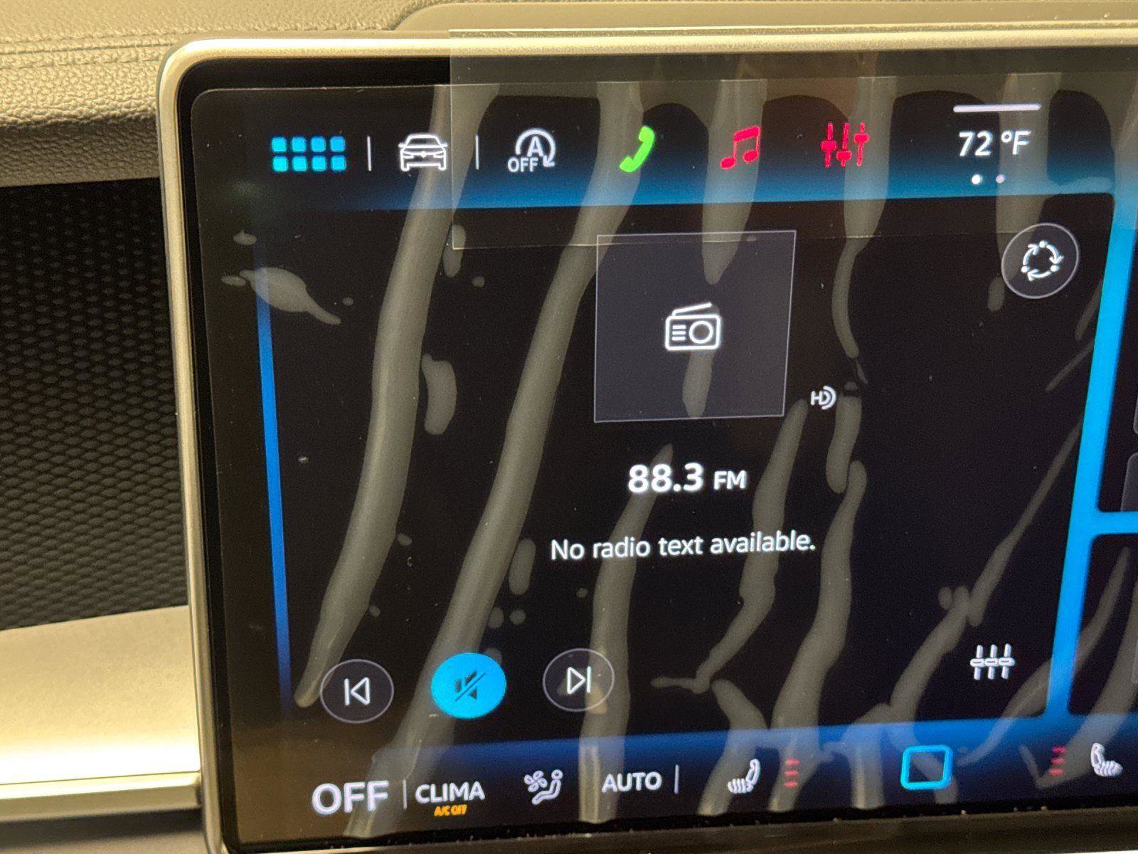 New 2026 Volkswagen Tiguan SE image 17