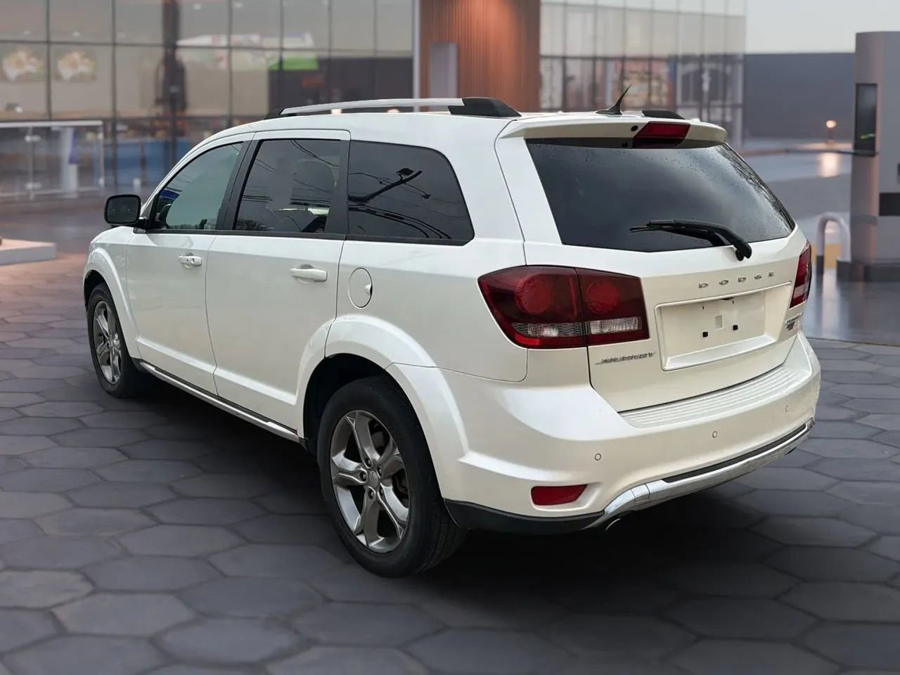 Used 2017 Dodge Journey Crossroad w/ Popular Equipment Group image 7