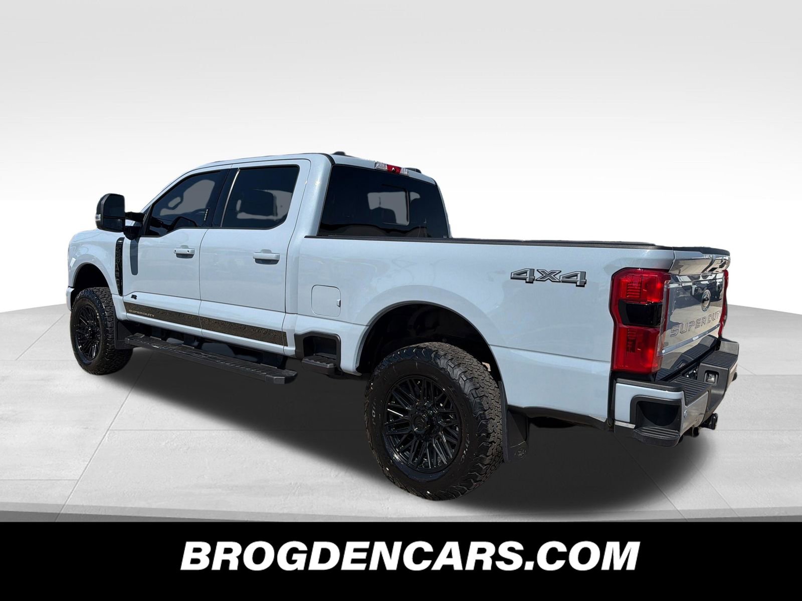 Used 2024 Ford F250 Lariat w/ Lariat Ultimate Package AWD/4WD image 6