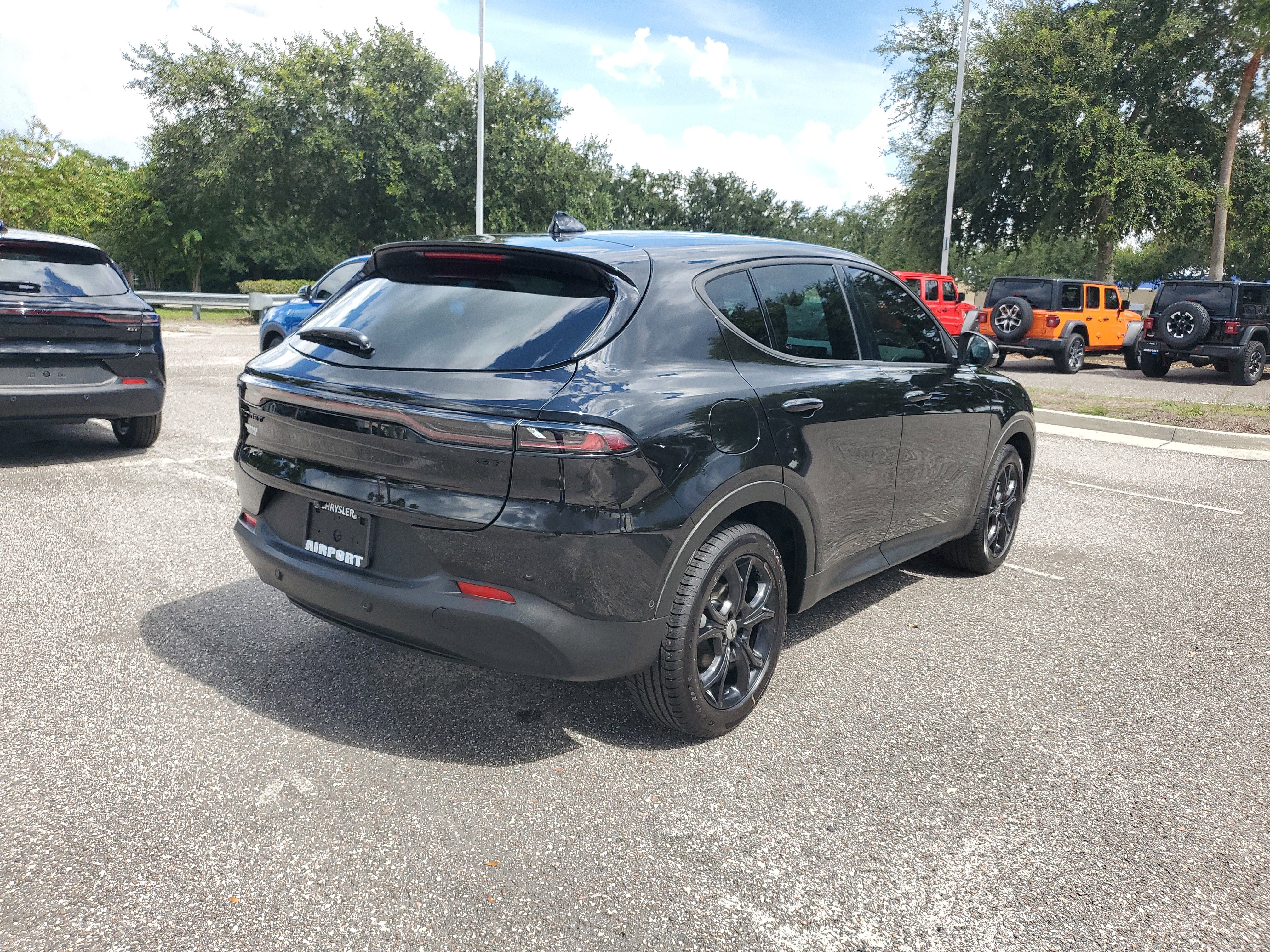 New 2025 Dodge Hornet GT w/ Tech Pack image 4