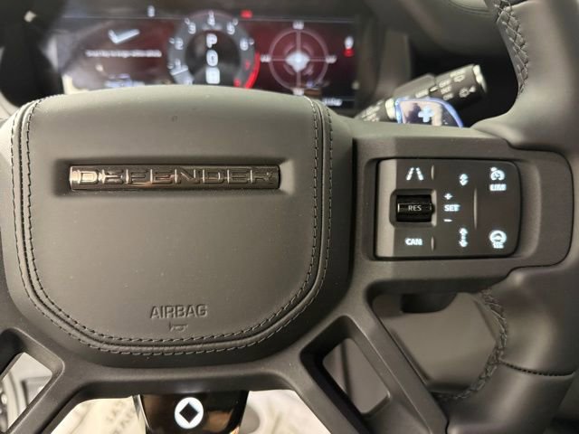 New 2026 Land Rover Defender 110 OCTA image 19
