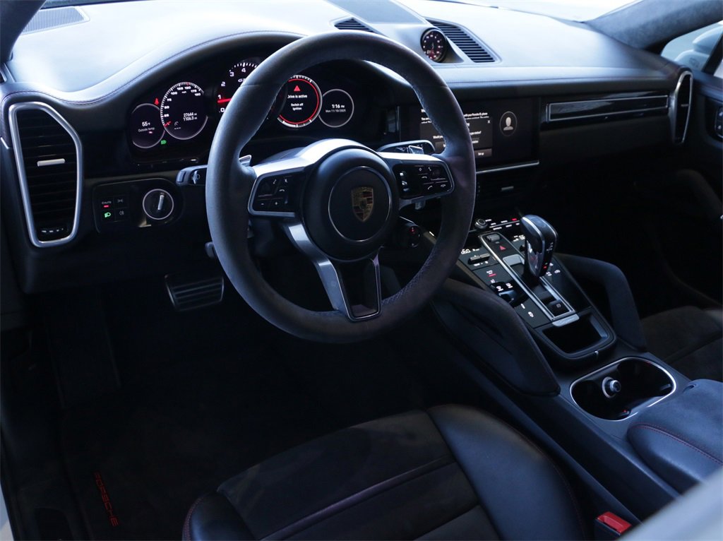 Certified 2023 Porsche Cayenne GTS image 4